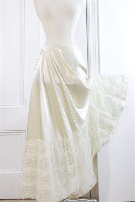 Satin Lace Petticoat Ruffle Tier Full Length Vintage