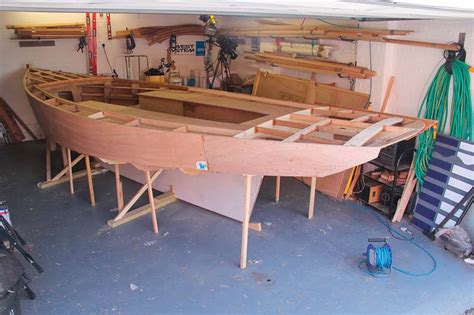 10 Adding Hull Sides Practical Boat Owner