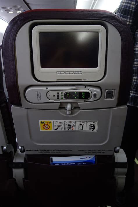 Review Malaysia Airlines Economy Class B737 800 KUL To PEN Efficient