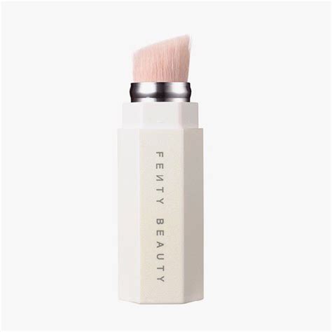 The 5 Fenty Makeup Products To Buy From Rihannas Debut Beauty Line