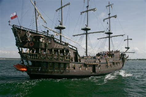 Pirates do attack cargo vessels and oil tankers, so its only natural to wonder: Pirate ships | Gdynia Leisure | Gdynia