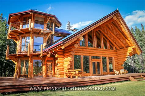 Wood burning fireplace and hot tub! Custom Log Homes Picture Gallery | Cabin homes, Log homes ...