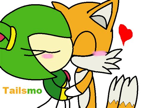 This was on my other account, but i moved all my good art to this account. Tails X Cosmo : Little Kissing! by Sam-Kawaii-Hedgehog on ...