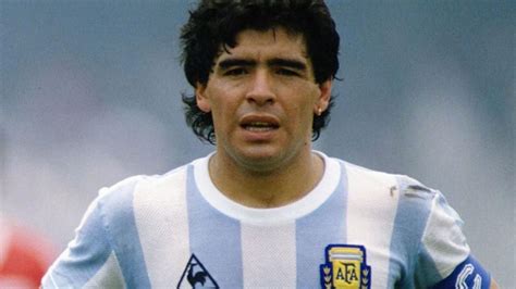 Самые новые твиты от diego maradona (@diegoamaradona): El homenaje a Diego Armando Maradona a 34 años del Gol a ...