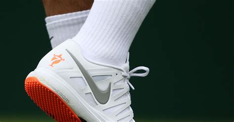 Roger Federers Orange Nike Soles Outlawed At Wimbledon Huffpost Uk Sport