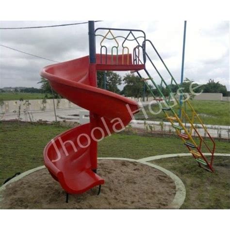 Frp And Mild Steel Spiral Slide For Playground Age Group 6 7 Year At