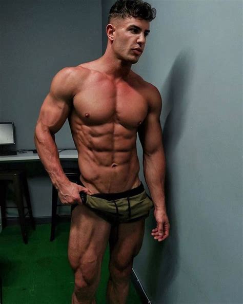 Male Hotness On Instagram Wow Check Out The Body On This Hottie