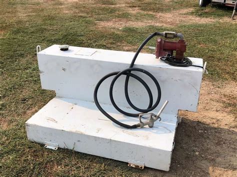 Fuel Tank W Pump Smith Sales Co Auctioneers