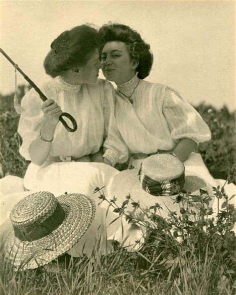 Fotos De Lesbianas Vintage Que Te Van A Flipar Lesbian Love Vintage Lesbian Vintage Couples