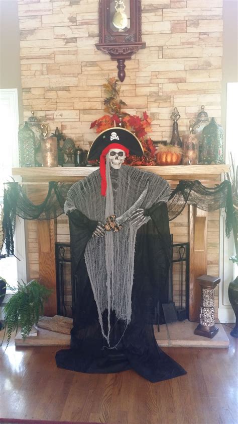 Decorate the door using a beware of pirates wall décor at your pirate themed party. Carolina Pirate | Home decor, Pirates, Halloween