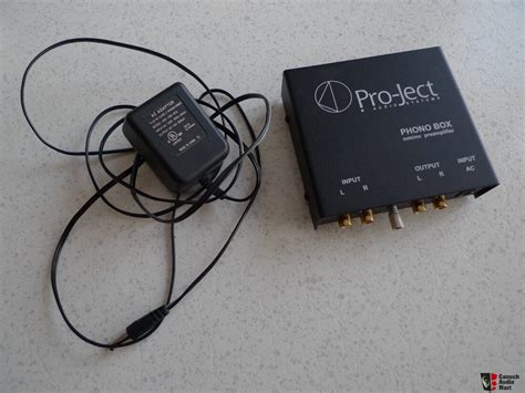 Pro Ject Phono Box MM MC Phono Pre Amplifier Photo 1812458 UK