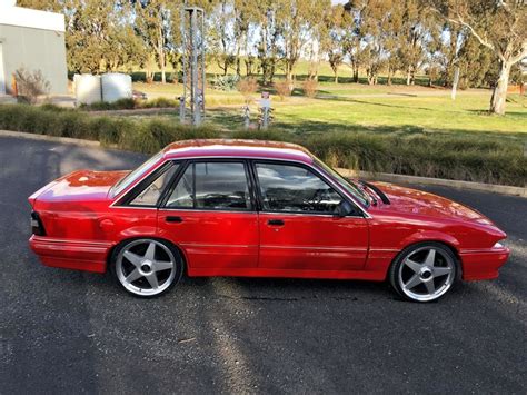 1987 Holden Commodore VL Calais Todays Tempter