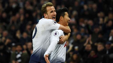 Home carabao cup highlights efl cup 20/21 tottenham hotspur vs chelsea highlights. Tottenham 3-1 Chelsea: Report, Ratings & Reaction as Tottenham Thump Chelsea in the Premier ...