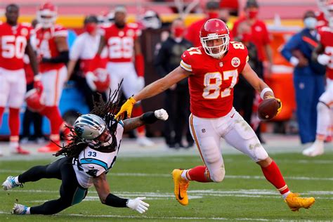 Travis kelce has an older brother, jason, who is a center for the philadelphia eagles. Kansas City Chiefs: Just how great is Travis Kelce?