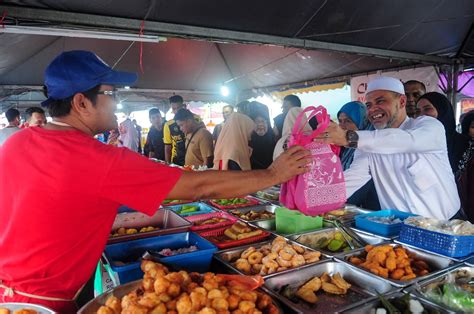 Semoga batam wonderfood ramadhan menjadi contoh acara bazaar terbaik, ujar rudi. Rungutan Peniaga Bazar Ramadan Dibawa Ke Meja Rundingan ...