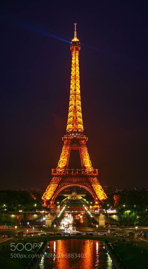 Eiffel Tower At Night By Sunj99 Eiffel Tower At Night Eiffel Tower