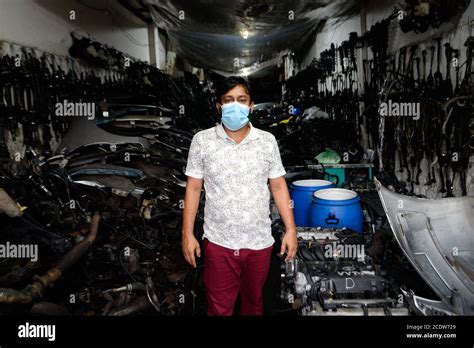 Salesman Of Bangladesh Hi Res Stock Photography And Images Alamy