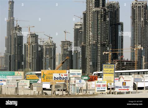 Are United Arab Emirates Dubai Business Bay Real Estate Developing