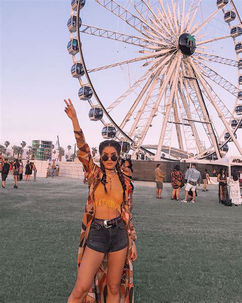 My 2018 Coachella Looks Camila Coelho Roupas Coachella Festival De