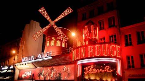 Nightlife In Paris Evening Entertainment Paris Moulin Rouge Cabaret