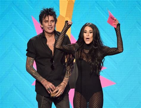 Tommy Lees Fiancee Brittany Furlan Says Shes Good For Him ‘im A