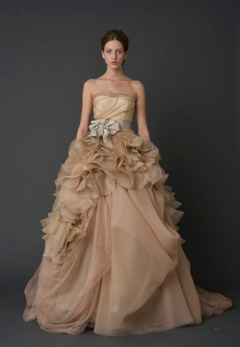 © 2021 vera wang site by four32c. Exquisite Vera Wang Wedding Dresses - MODwedding