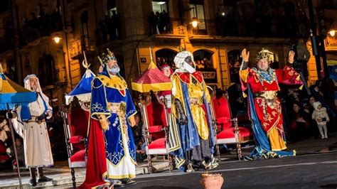 Fiestas De Los Reyes Magos De Alcoy Cabalgata España En Fiestas