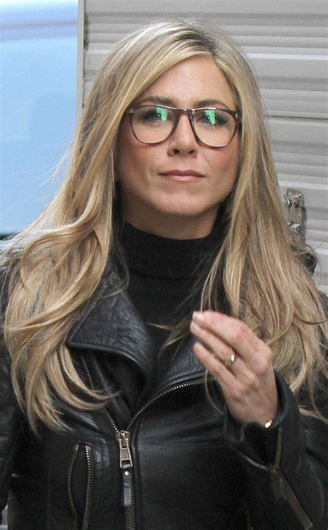 Jennifer Aniston From Celebs Are Gorgeous In Glasses E News