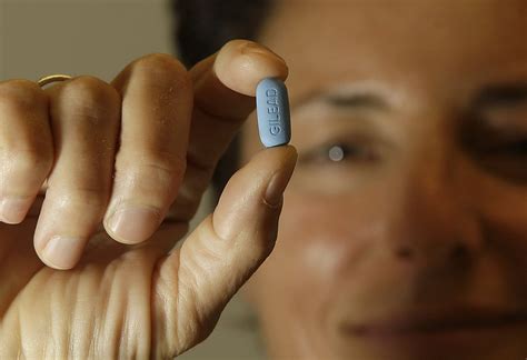 Gileads New Combo Hiv Pill Is Approved