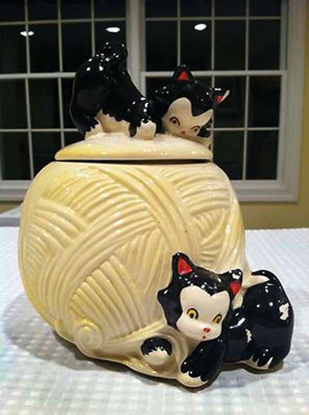 Vintage Kittens On A Yellow Yarn Ball Cookie Jar Ceramic Cookie Jar