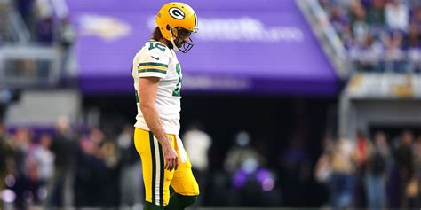 Aaron Rodgers Says His Toe Is Fractured A Day After Referring To His