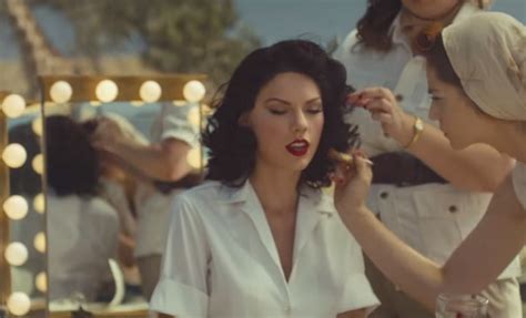 Taylor Swift Debuts Wildest Dreams Music Video And Its Everything