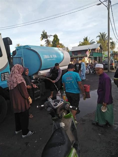 Air bersih merupakan keperluan asas kepada setiap benda hidup termasuk manusia. Air rasa kelat, loji rawatan di Kerian ditutup — Suara Merdeka