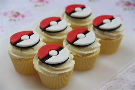 Pokemon Pokeballs Fondant Cupcake Toppers By Crumbs And Saucers With