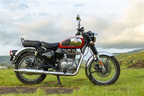 Royal Enfield Classic 350 Price Images Mileage And Reviews