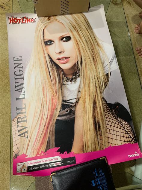 Avril Lavigne Poster Hobbies Toys Collectibles Memorabilia Fan