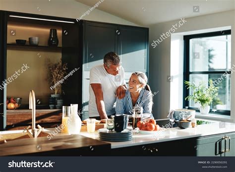 Men Eating Breakfast Images Stock Photos Vectors Shutterstock