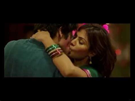 Top Kissing Scenes Of Bollywood Youtube
