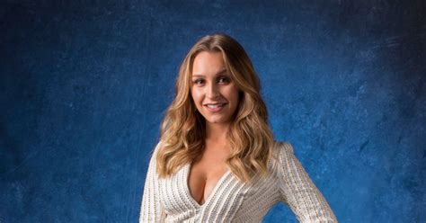 Rodrigão marcou na pele o amor que sente pela noiva, adriana. Confira a lista oficial dos participantes do BBB 21