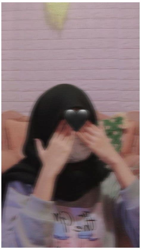 Sleep Aesthetic Girl Hijab Sleepaestheticgirlhijab In 2021 Aesthetic Hoodie Foto Cewek