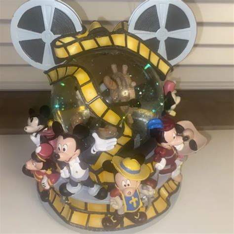 Disney Store Mickey Mouse Through The Years Reel To Reel Snow Globe