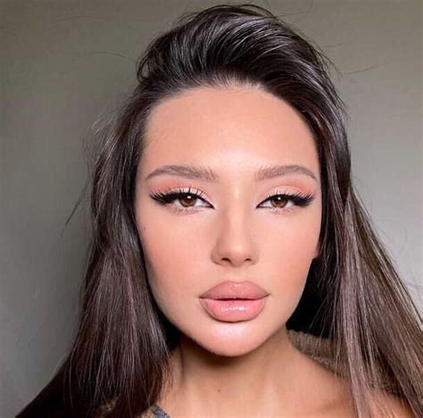 Пин от пользователя Aesthetics на доске Makeup Идеи макияжа Виды макияжа Тренды макияжа