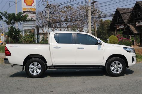 Toyota Hilux Revo 24 E Double Cab Prerunner At 2016 Aplus Car Center