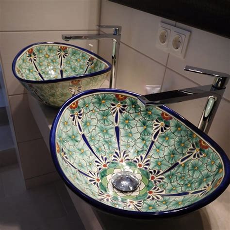 Mit den vielen vorteilen sind teppichfliesen aus der reihe der aktuellen bodenbeläge nicht wegzudenken: Mexikanische Aufsatzwaschbecken - Mexikanische Waschbecken ...