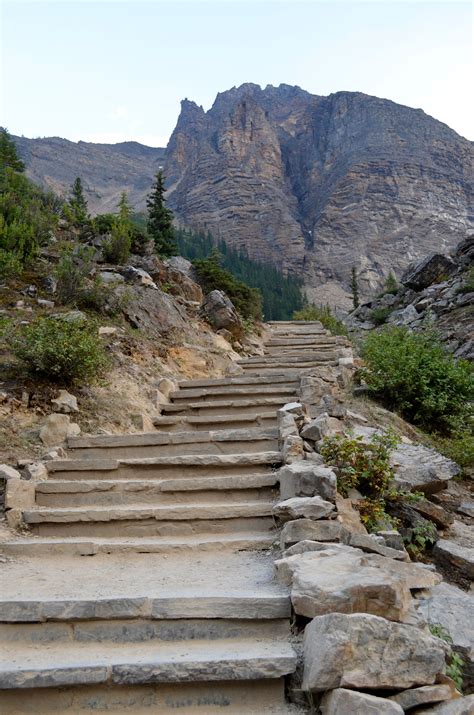 Moraine Lake Rockpile Trail Wallpapers Wallpaper Cave