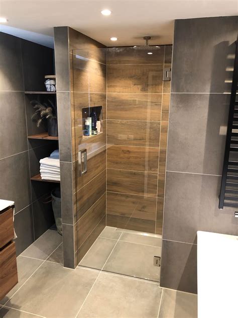 Duschwand mit Tür Dusche einbauen Badezimmer bauen Badezimmer beispiele