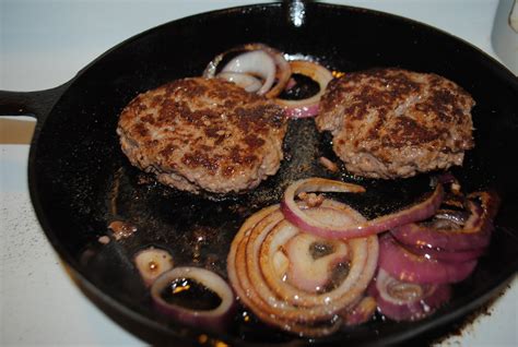 Perfect Crusted Skillet Burger