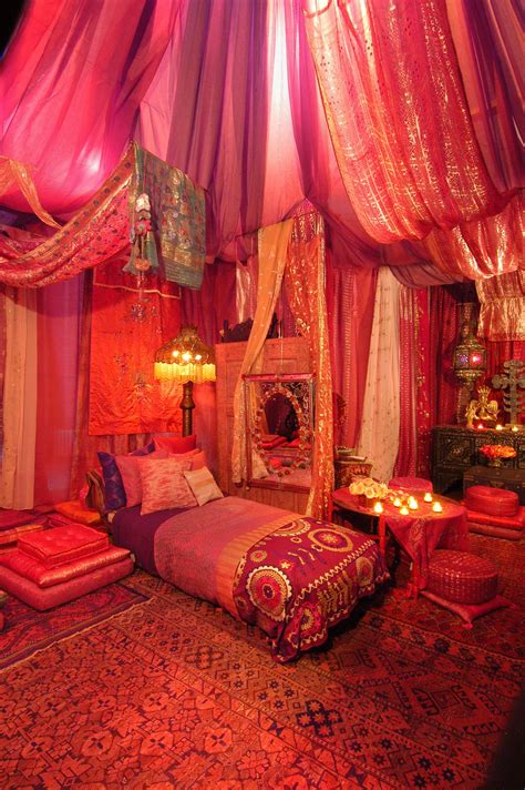 11 Sample Moroccan Bedrooms With Diy Home Decorating Ideas