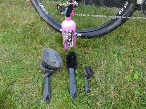 Muc Off Ultimate Bicycle Cleaning Kit Brushes Cykelstartdk