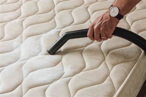 How To Clean Your Mattress Naturally